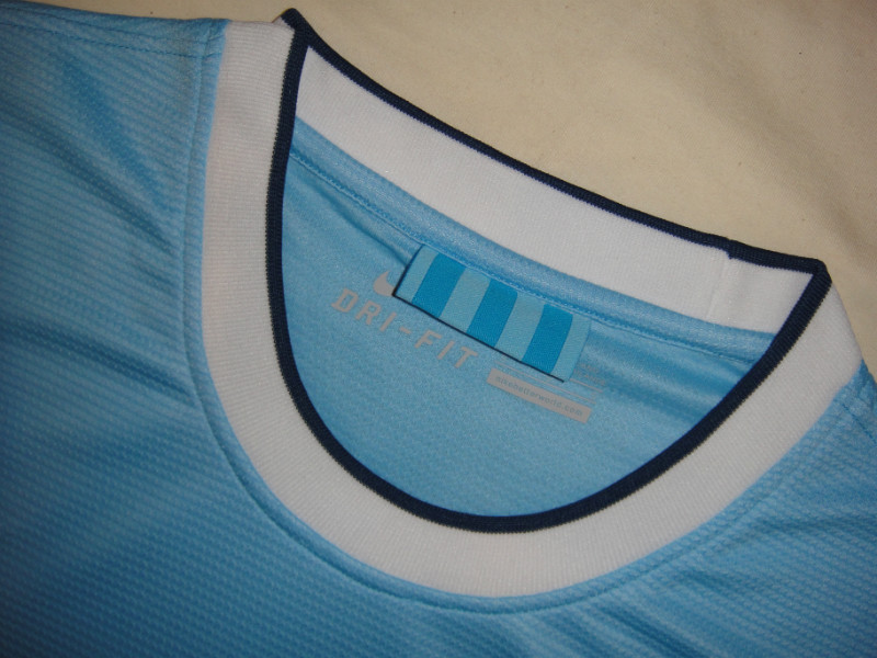 13-14 Manchester City Home Whole Kit(Shirt+Shorts+Socks) - Click Image to Close